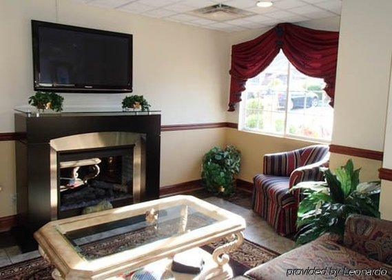 Quality & I-81 Exit 7 Hotel